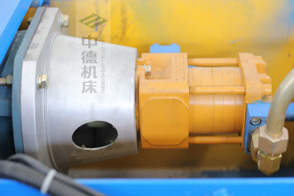 ZDPK-10032采用國內(nèi)一流品牌電機(jī)及油泵，動力強(qiáng)勁，噪音低